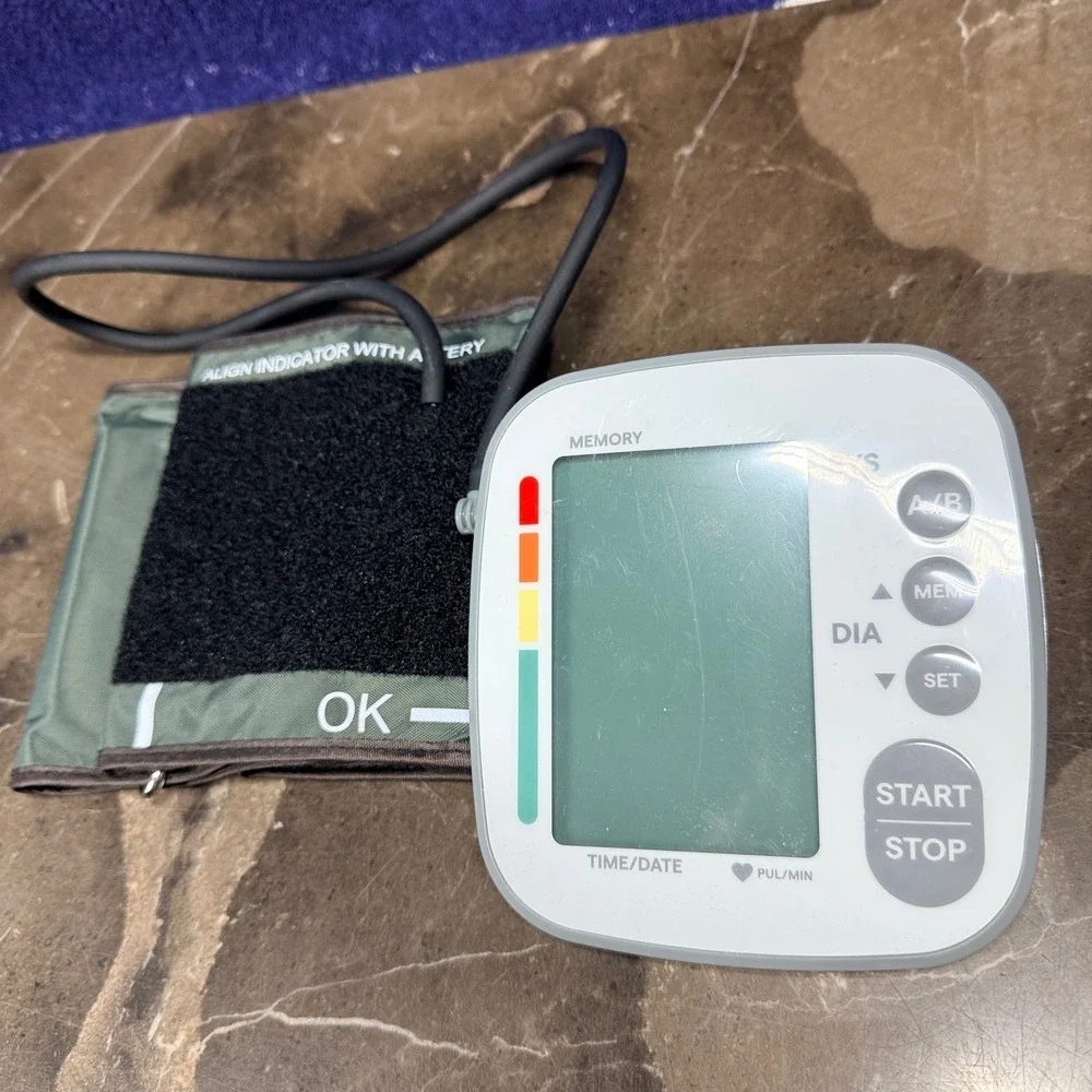 Up & Up Blood Pressure Monitor Mint TMB-1490-CS Digital Upper Arm Cuff‎